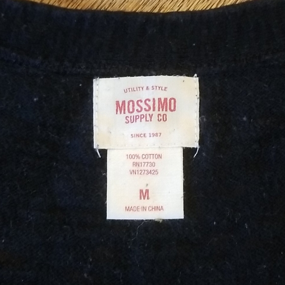 Sweater - Picture 3 of 3